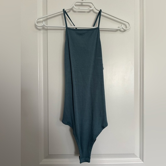 *NWT* FOREVER 21 TEAL RIBBED BODYSUIT - MEDIUM - Picture 1 of 7